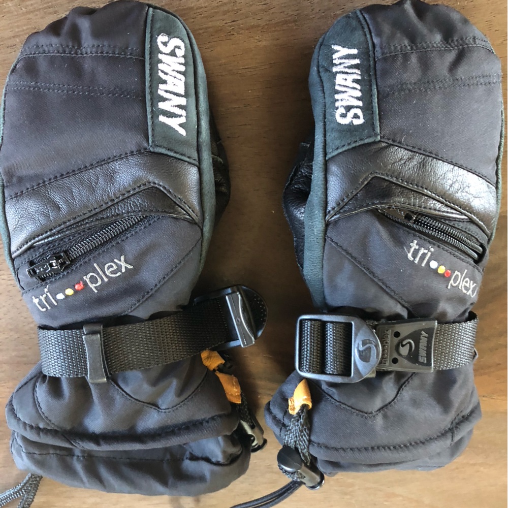 Swany X-Change Mittens size small (ages 5-6)